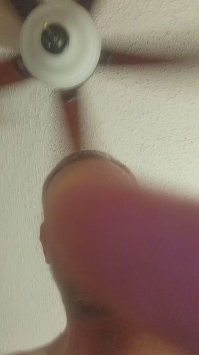 Thumbnail of Peachandsnowman - CAM4 live cam