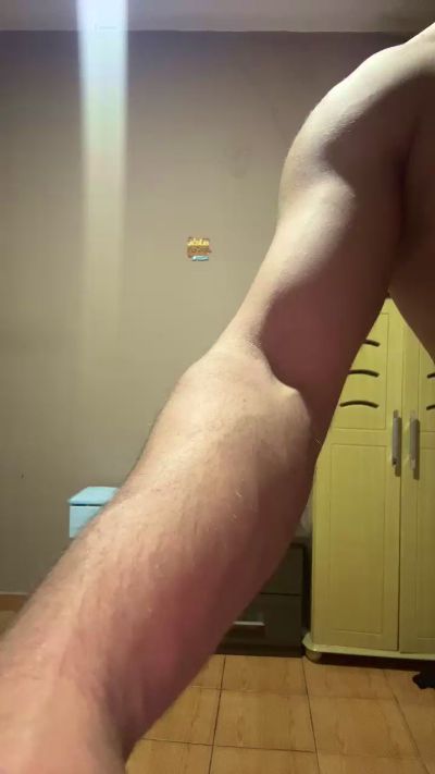 Thumbnail of ElMiguel - CAM4 live cam