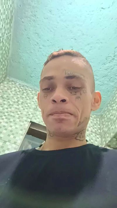 Thumbnail of Malvadao23ctmm - CAM4 live cam