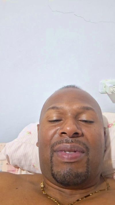 CAM4 male cam irey_negro