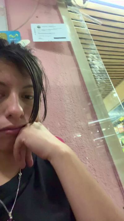Thumbnail of titi_227 - CAM4 live cam