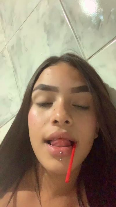 CAM4 female cam Morenasexy2345