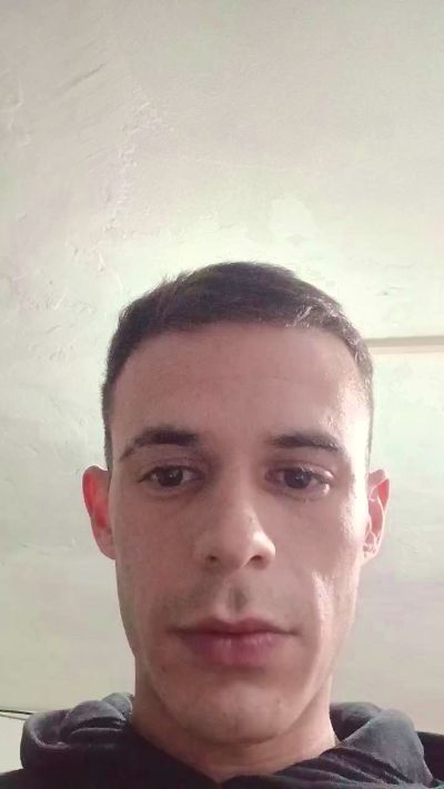 Thumbnail of Leoo2277 - CAM4 live cam