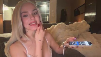 Thumbnail of Lanakova - CAM4 live cam