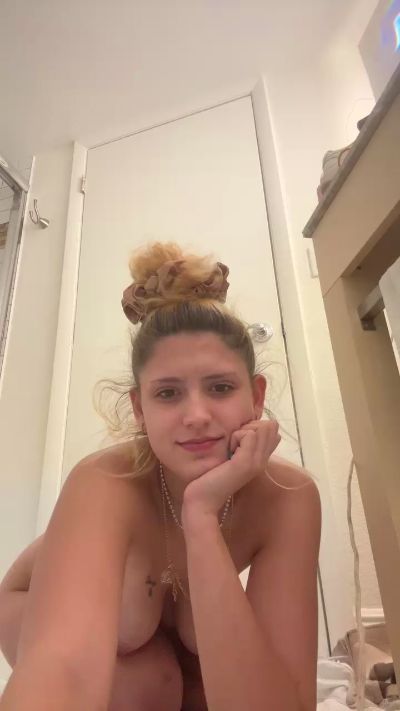 CAM4 female cam xUptownfucksx