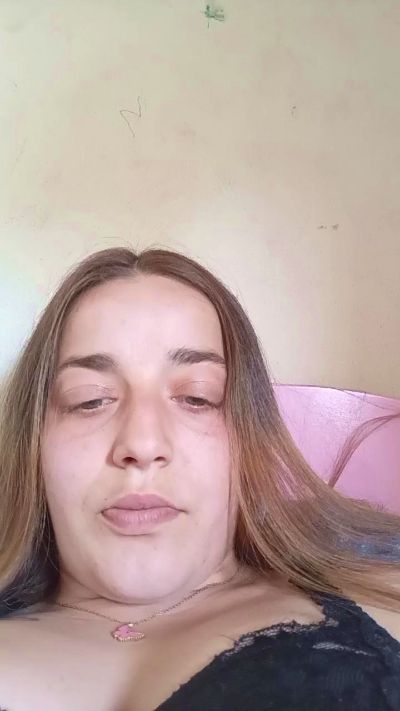 Thumbnail of bruninha26_hot - CAM4 live cam