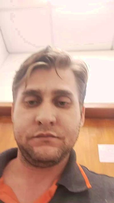 CAM4 male cam Carlos37374