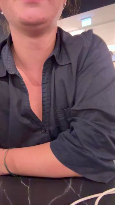 CAM4 female cam Antoniellla
