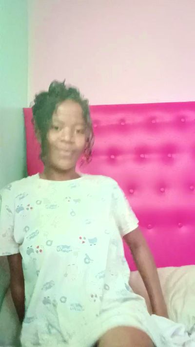 CAM4 female cam Elitah