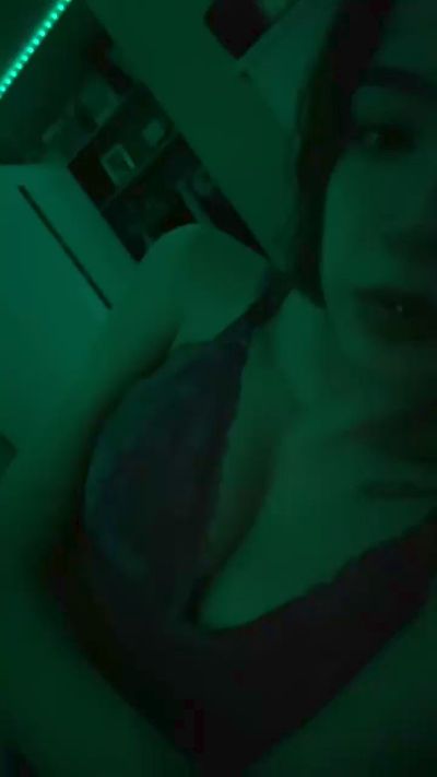 CAM4 female cam Cinnominspice