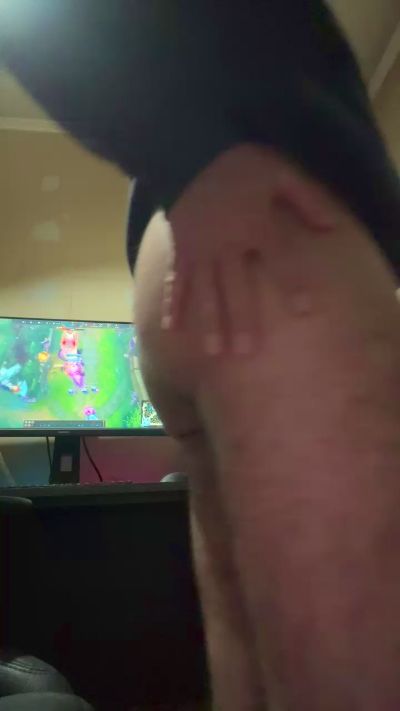 Thumbnail of Curiosoexp - CAM4 live cam