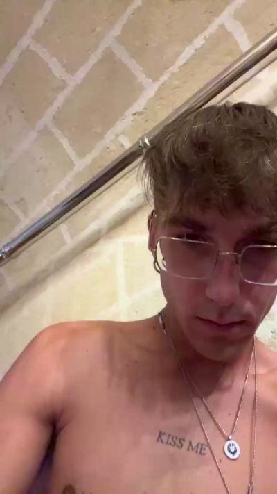 CAM4 male cam Aliosha1904