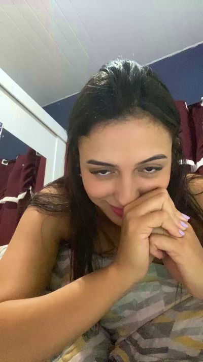 CAM4 female cam Lauramollina