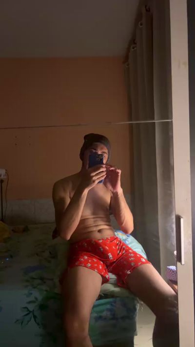 Thumbnail of Weudan - CAM4 live cam