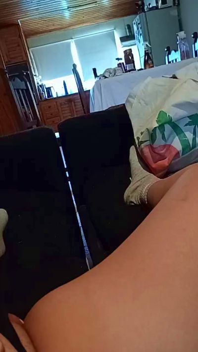 Thumbnail of Romaneya28 - CAM4 live cam