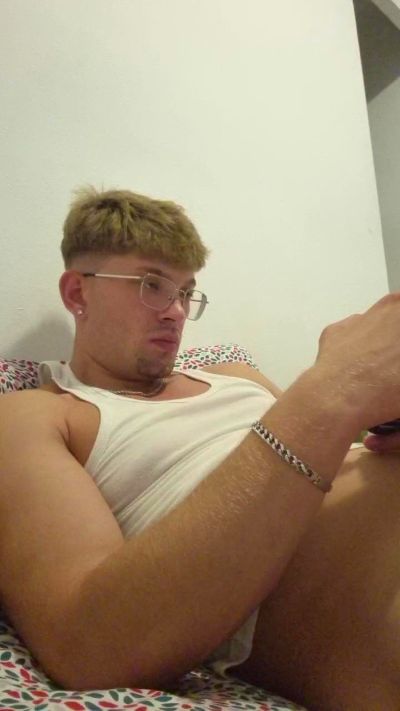 CAM4 male cam PabloGuerrero