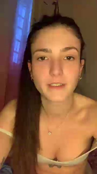 CAM4 female cam amina47