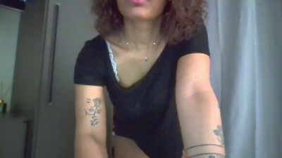 Thumbnail of Mona_28 - CAM4 live cam