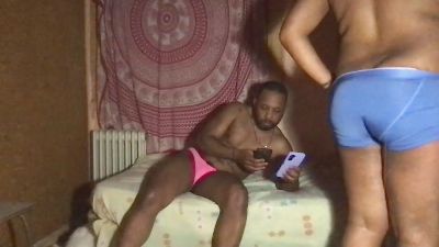 CAM4 male cam Rojas1993