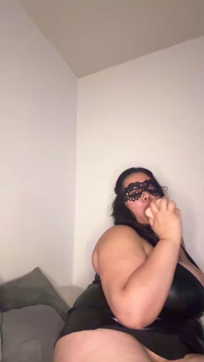 CAM4 female cam lusciousslut9