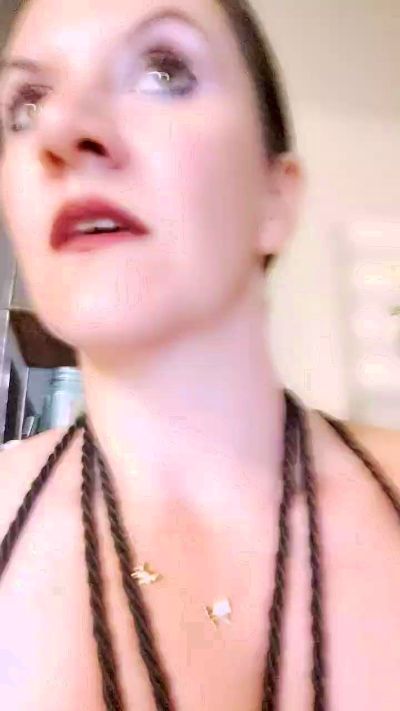 CAM4 female cam Easy_Briezy20