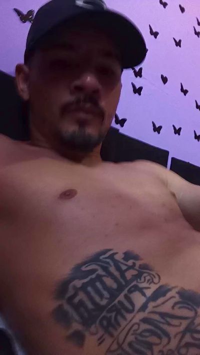Thumbnail of brenoo5 - CAM4 live cam