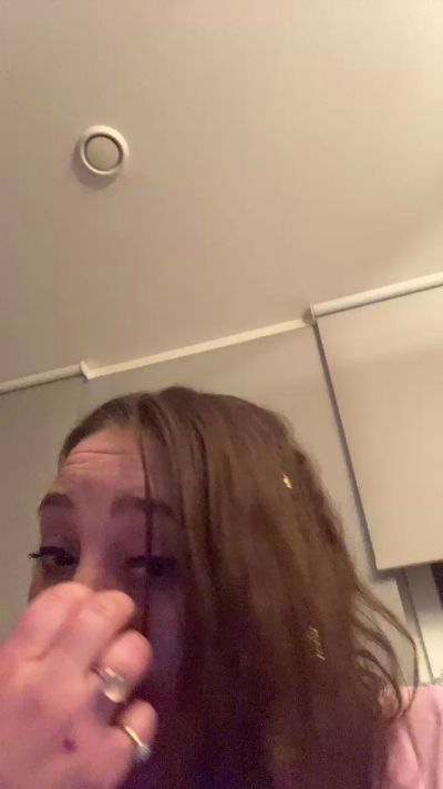 CAM4 female cam Lovefuck233