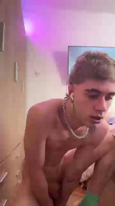 Thumbnail of Sumiso2003 - CAM4 live cam