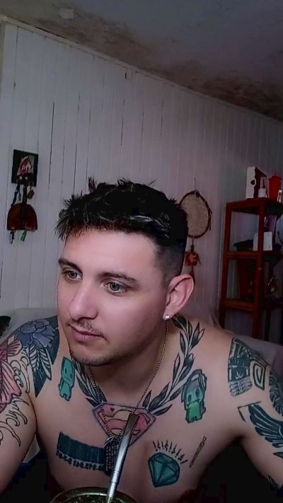 CAM4 male cam Santy_playboy