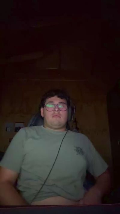 CAM4 male cam Kakiska