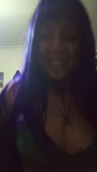 CAM4 female cam helenapiola1