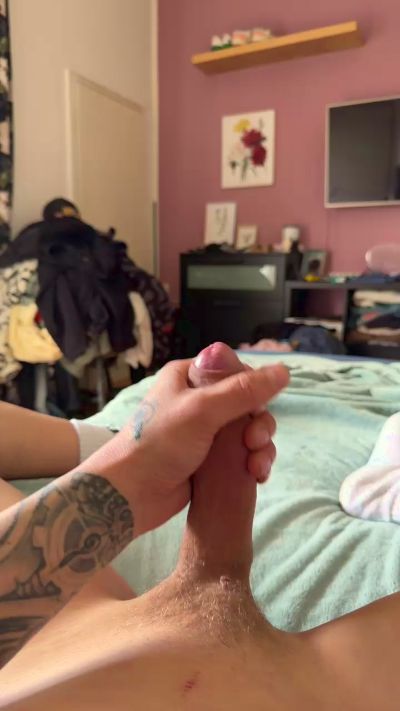 Thumbnail of green190 - CAM4 live cam