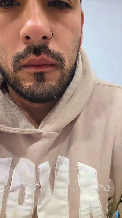 Thumbnail of _medinaadrian - CAM4 live cam