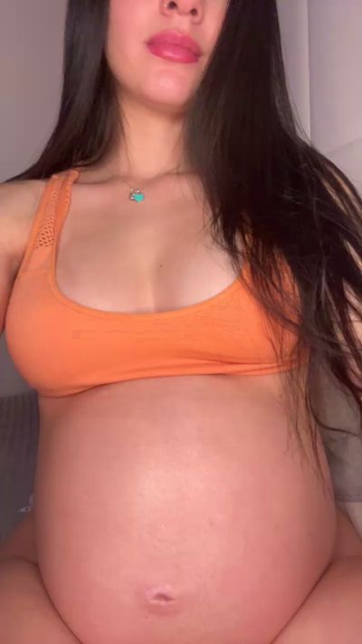 CAM4 female cam Alyssavie