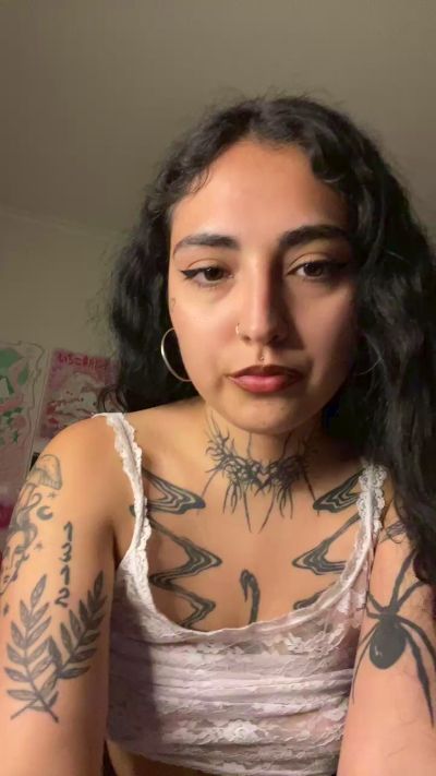 CAM4 female cam romicuteangel