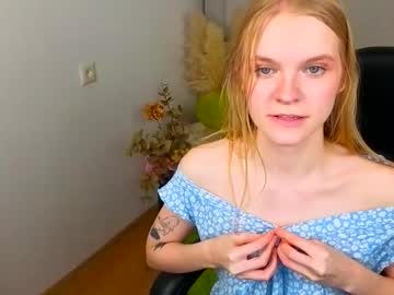 Live cam for erica_coy_