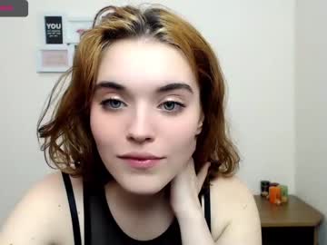 Live cam for lola_smileee