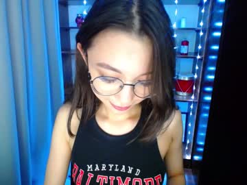 Live cam for cozyewithmee