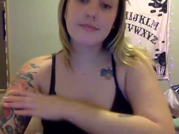 Live cam for thicc_tattooed_bitch