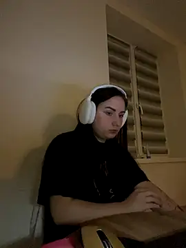 Stripchat cam girl polinnamur