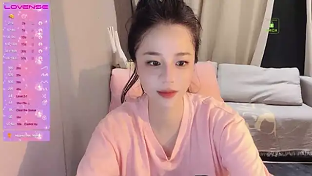 Stripchat cam girl HK-momo_