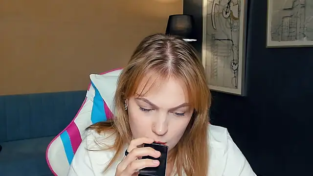 Stripchat cam girl MeganHelms