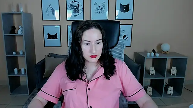 Stripchat cam girl EmmanuelCristal