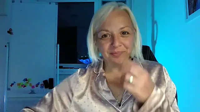 Stripchat cam girl Linsy_Kim