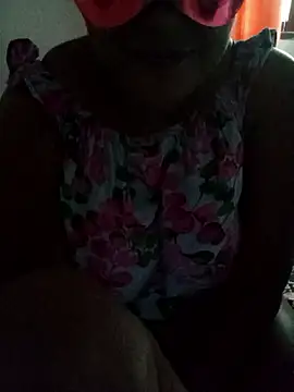 Stripchat cam girl Dini_40