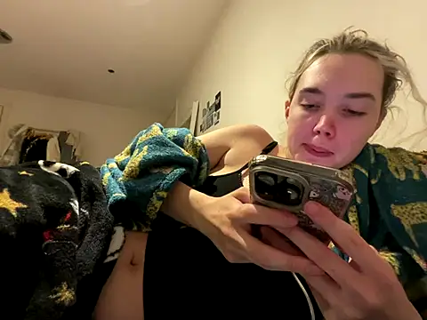 Stripchat cam girl violetcutie