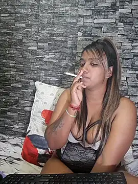 Stripchat cam girl Indiasfantasy_