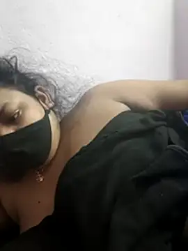 Stripchat cam girl Deborbhavi222