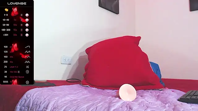 Stripchat cam girl azlan_lopez