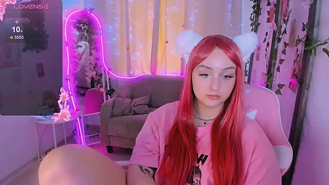 Stripchat cam girl Liaa_Shine